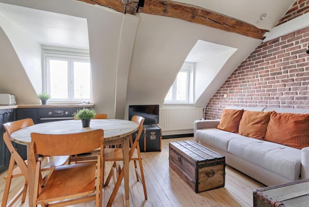Mykeypers - Fantastic Designed Parisan Loft 2Br/6P- Le Marais Daire Dış mekan fotoğraf